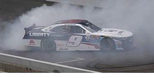 NASCAR Xfinity Series 2017 Chevrolet Camaro LIBERTYUNIVERSITY #9 Winner William Byron (Diecast Car)
