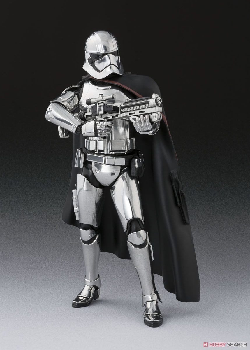 S.H.Figuarts Captain Phasma (The Last Jedi) (Completed) Item picture4