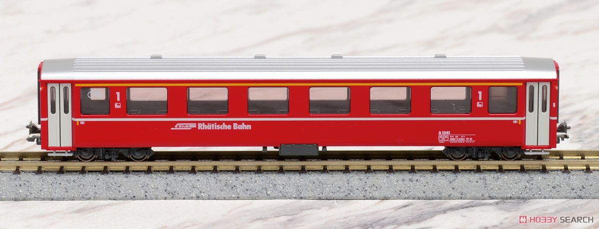 KATO製 アルプスの機関車 Ge4/4-III + アルプスの赤い客車 EWI (9両セット) ★レーティッシュ鉄道「のぞみ」キーホルダー付き ホビーサーチ流通限定セット (鉄道模型) 商品画像13