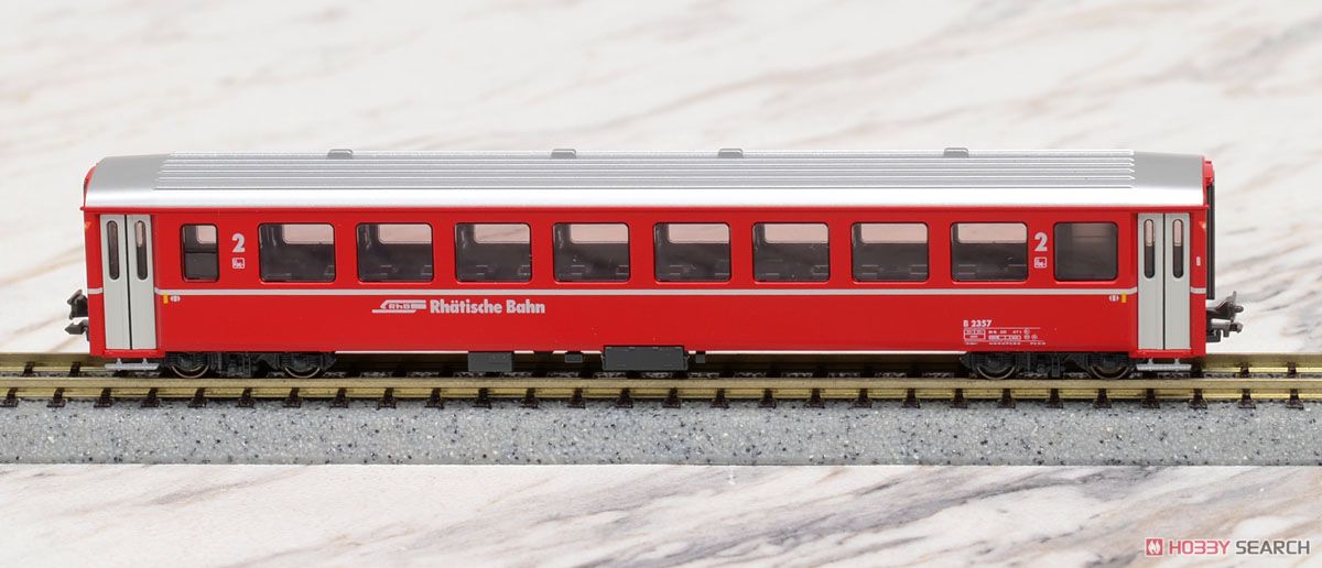KATO製 アルプスの機関車 Ge4/4-III + アルプスの赤い客車 EWI (9両セット) ★レーティッシュ鉄道「のぞみ」キーホルダー付き ホビーサーチ流通限定セット (鉄道模型) 商品画像16