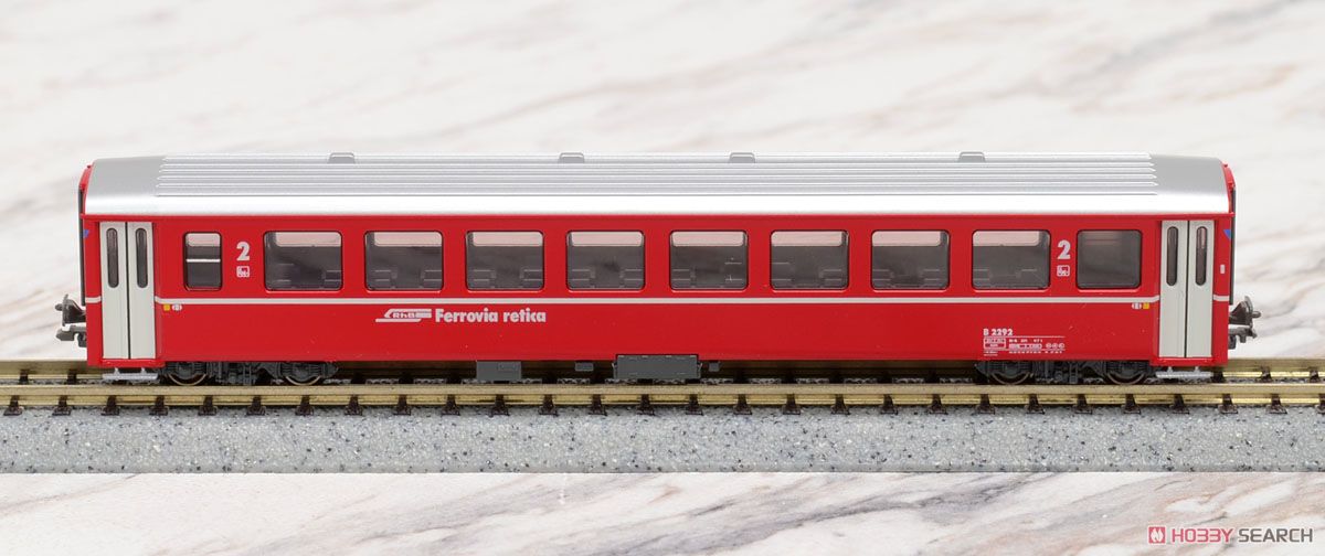 KATO製 アルプスの機関車 Ge4/4-III + アルプスの赤い客車 EWI (9両セット) ★レーティッシュ鉄道「のぞみ」キーホルダー付き ホビーサーチ流通限定セット (鉄道模型) 商品画像17