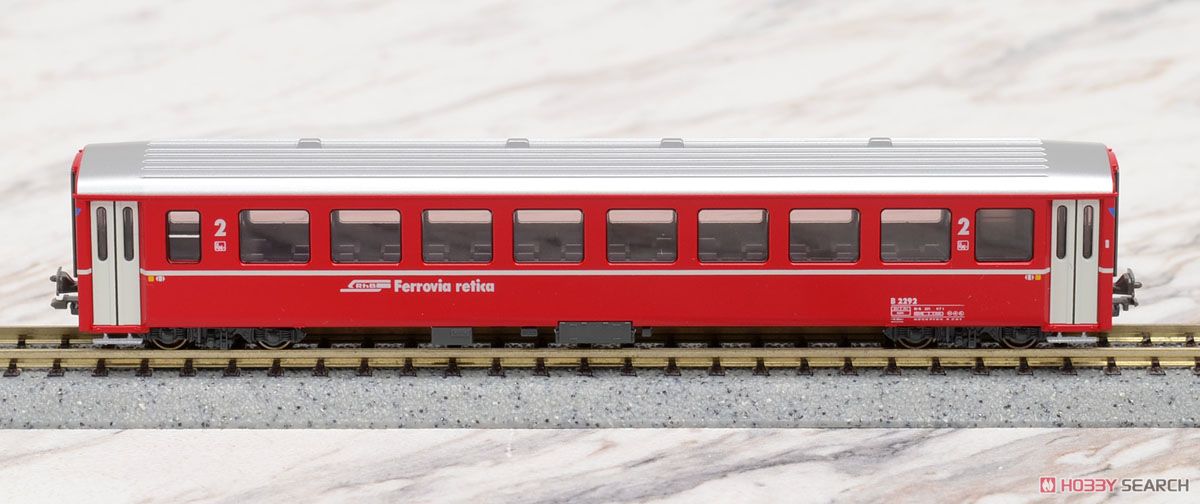 KATO製 アルプスの機関車 Ge4/4-III + アルプスの赤い客車 EWI (9両セット) ★レーティッシュ鉄道「のぞみ」キーホルダー付き ホビーサーチ流通限定セット (鉄道模型) 商品画像17 モーダル