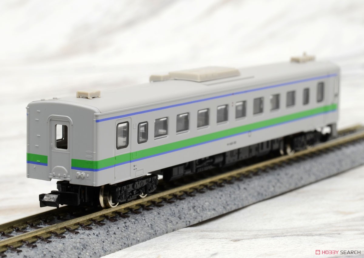 J.R. Hokkaido Type KIHA143/KISAHA144 Air-Conditioned Car Standard Three Car Formation Set (w/Motor) (Basic 3-Car Set) (Pre-colored Completed) (Model Train) Item picture4