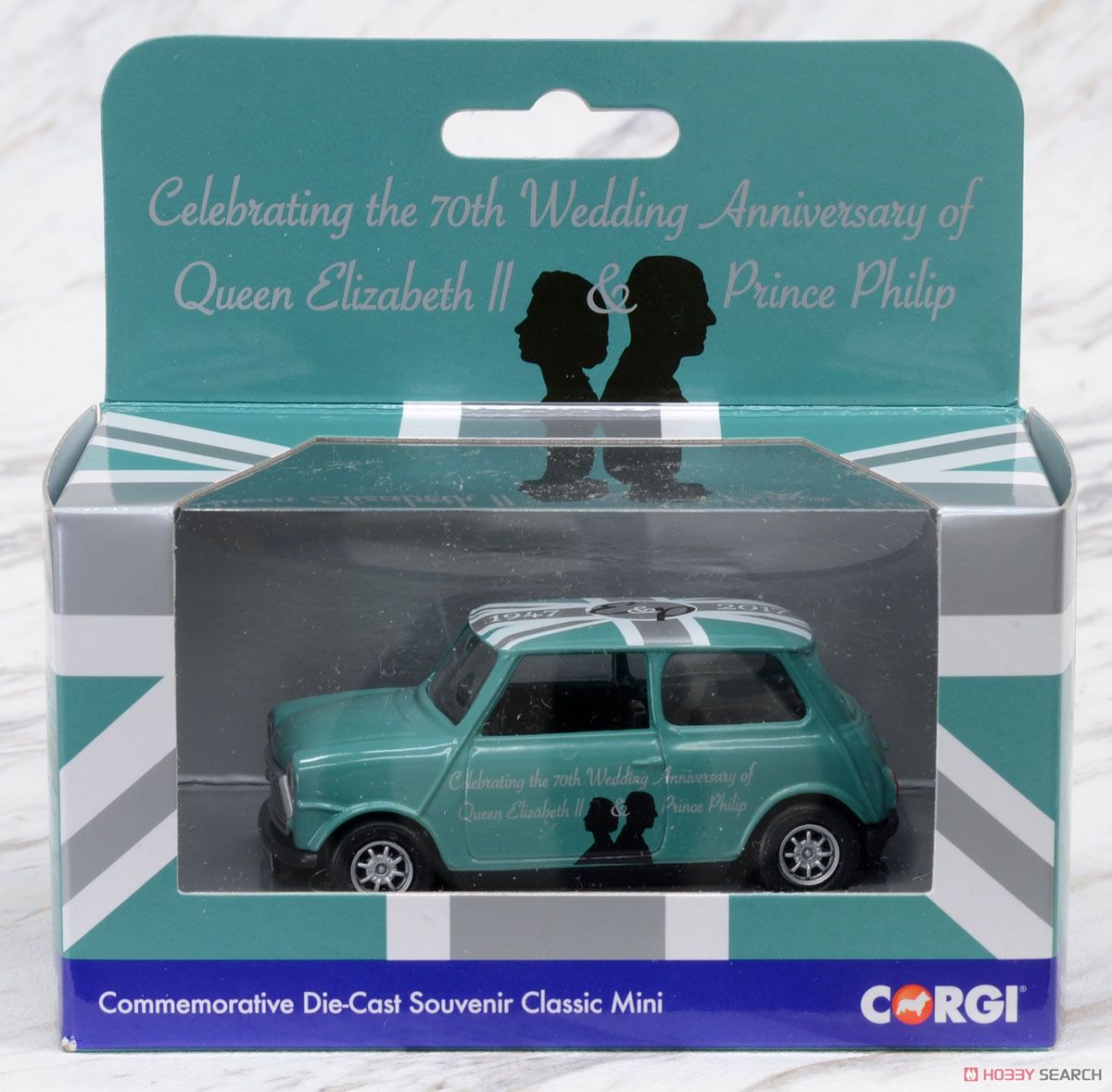 Austin Mini 70th Anniversary of HM Queen Elizabeth II (Diecast Car) Package1