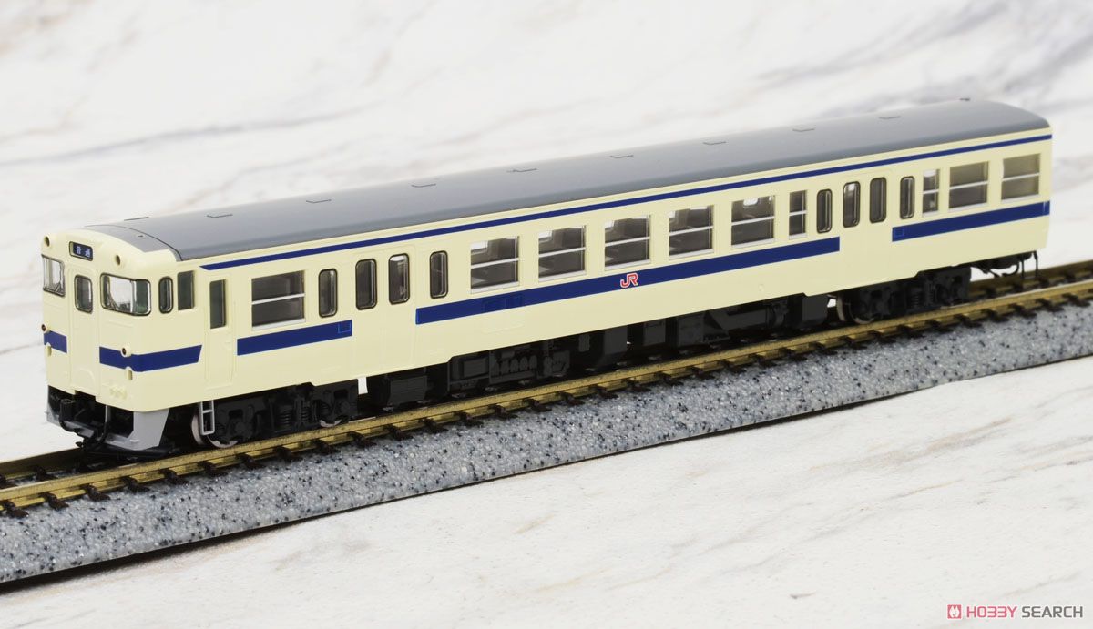 J.R. Diesel Train Type KIHA47-0 (Kyushu Area Color/without Ventilator) (2-Car Set) (Model Train) Item picture8