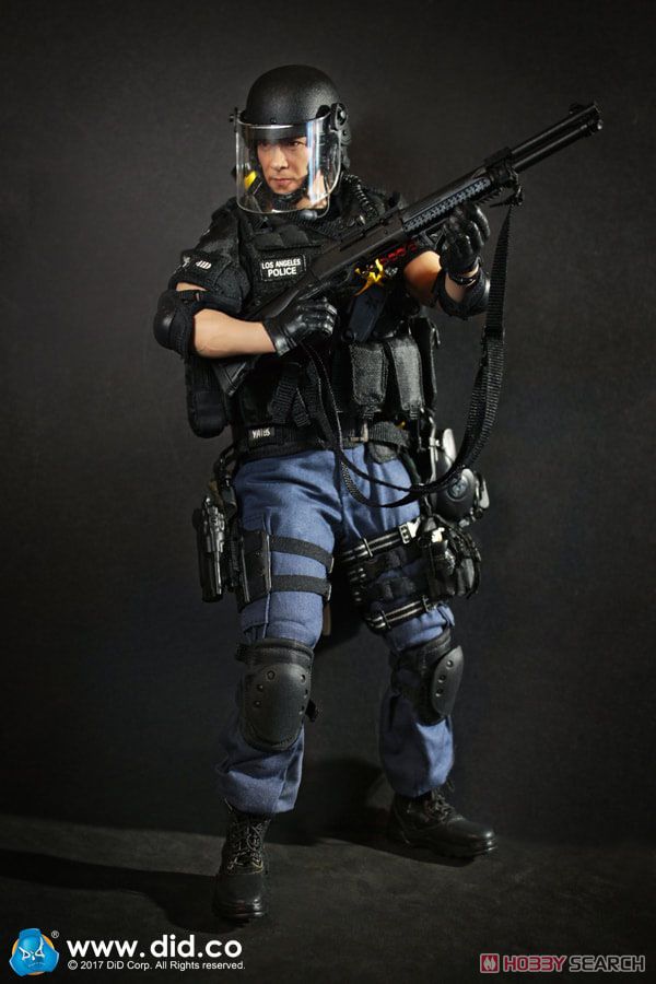 Los Angeles Police Department Special Weapons and Tactics (LAPD SWAT) 3.0 - Takeshi Yamada (Fashion Doll) Item picture2