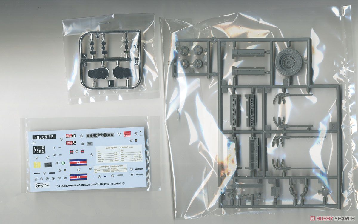 ランボルギーニ カウンタック LP500S (プラモデル) 中身5