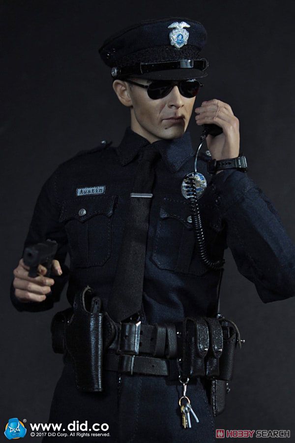 LAPD Patrol - Austin (Fashion Doll) Item picture11