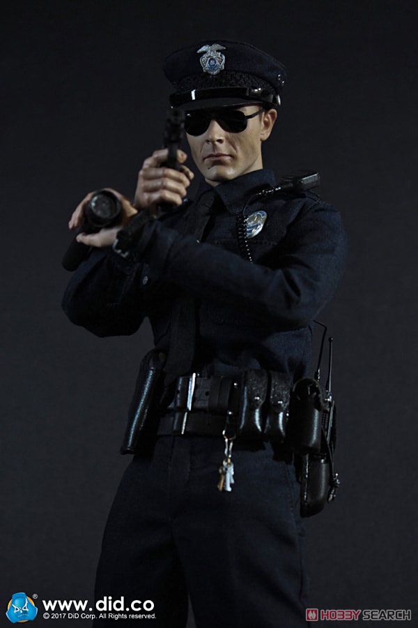 LAPD Patrol - Austin (Fashion Doll) Item picture13