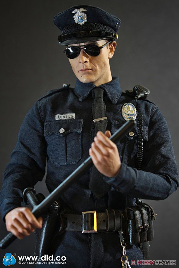 LAPD Patrol - Austin (Fashion Doll) Item picture17