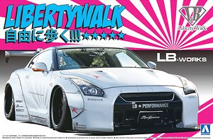 LBワークス R35 GT-R Ver.2 (プラモデル)