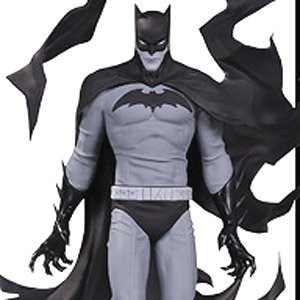 DC Comics - Statue: Batman Comics / Black & White - Batman by Becky Cloonan (Completed)
