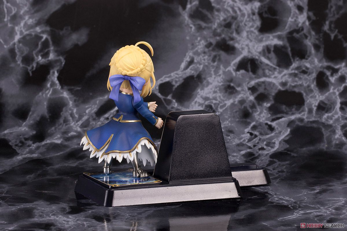 Smart Phone Stand Beautiful Girl Character Collection No.17 Fate/Grand Order Saber/Altria Pendragon (Anime Toy) Item picture3