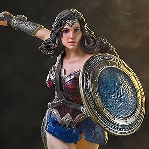 Justice League/ Wonder Woman 1/10 Art Scale Statue (Completed)