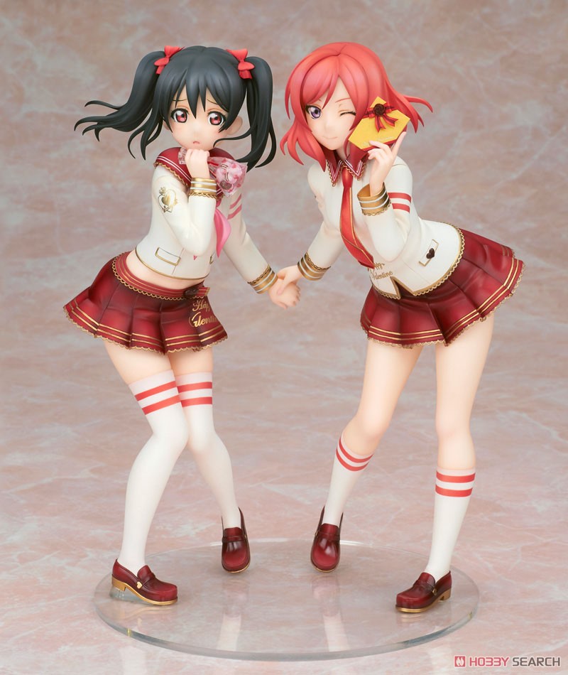 Nico Yazawa & Maki Nishikino Valentine Edition (PVC Figure) Item picture1