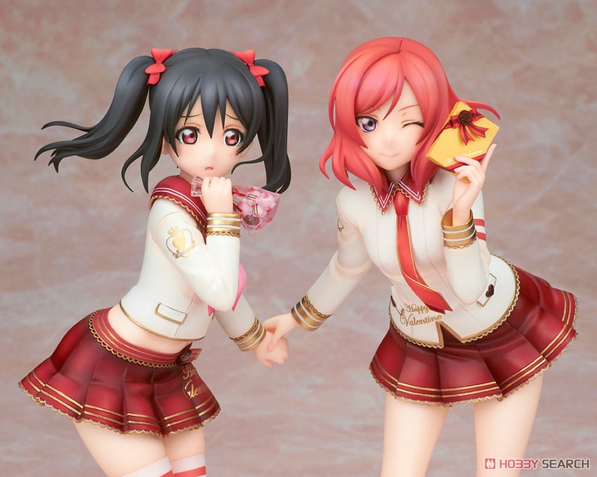 Nico Yazawa & Maki Nishikino Valentine Edition (PVC Figure) Item picture10