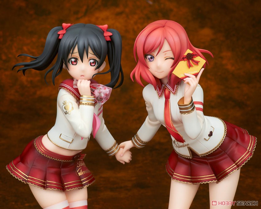 Nico Yazawa & Maki Nishikino Valentine Edition (PVC Figure) Item picture11