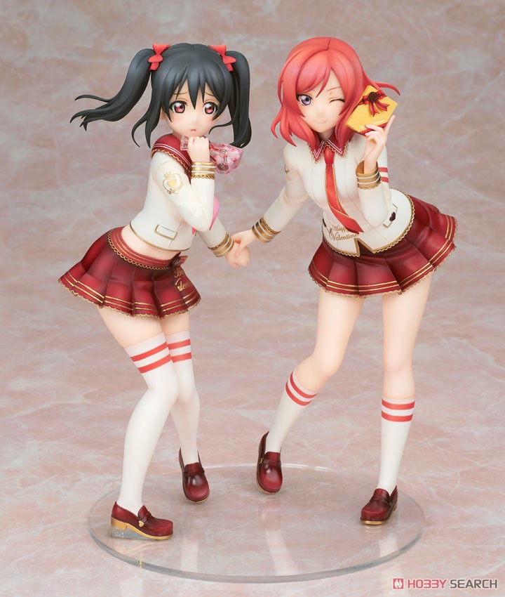 Nico Yazawa & Maki Nishikino Valentine Edition (PVC Figure) Item picture3