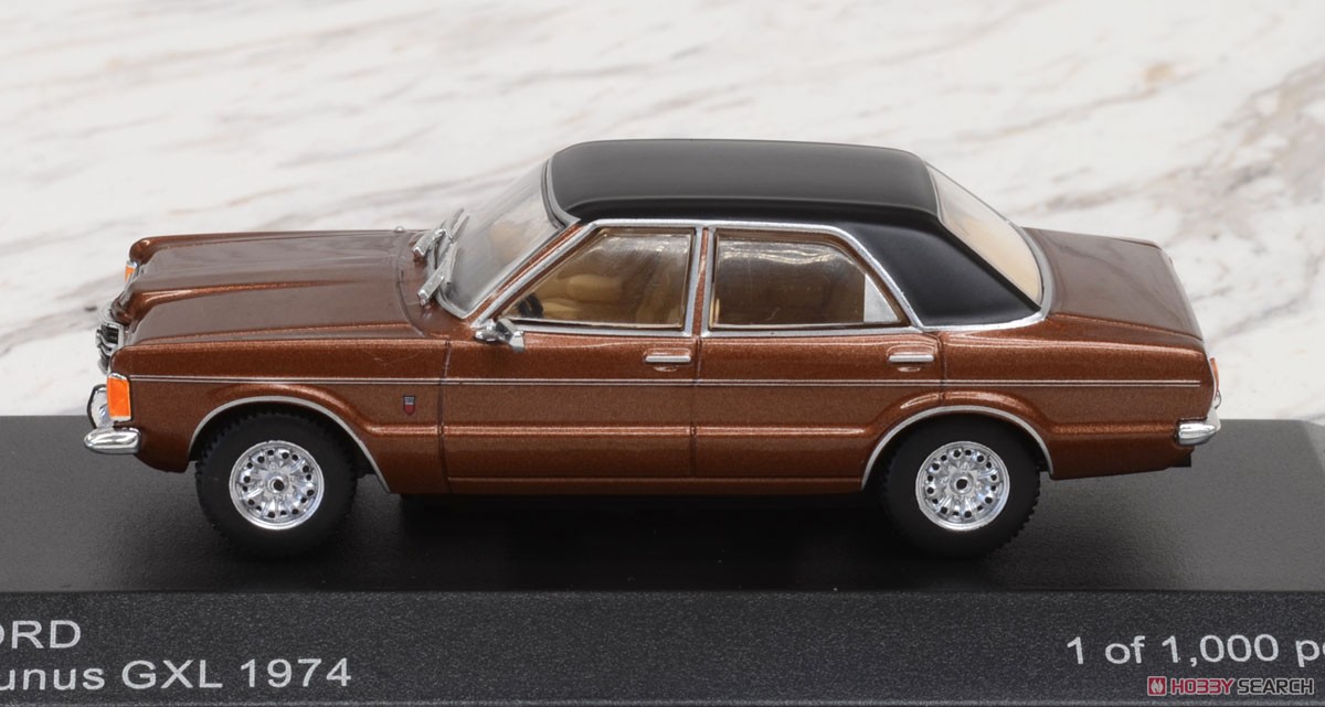 Ford Taunus GXL 1974 Metallic Brown/Black (Diecast Car) Item picture2