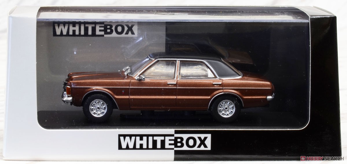 Ford Taunus GXL 1974 Metallic Brown/Black (Diecast Car) Package1