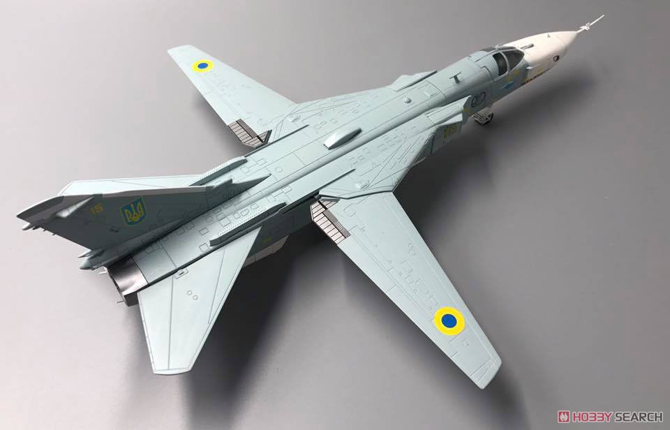 Su-24MR ウクライナ空軍 Yellow 15 (完成品飛行機) 商品画像3