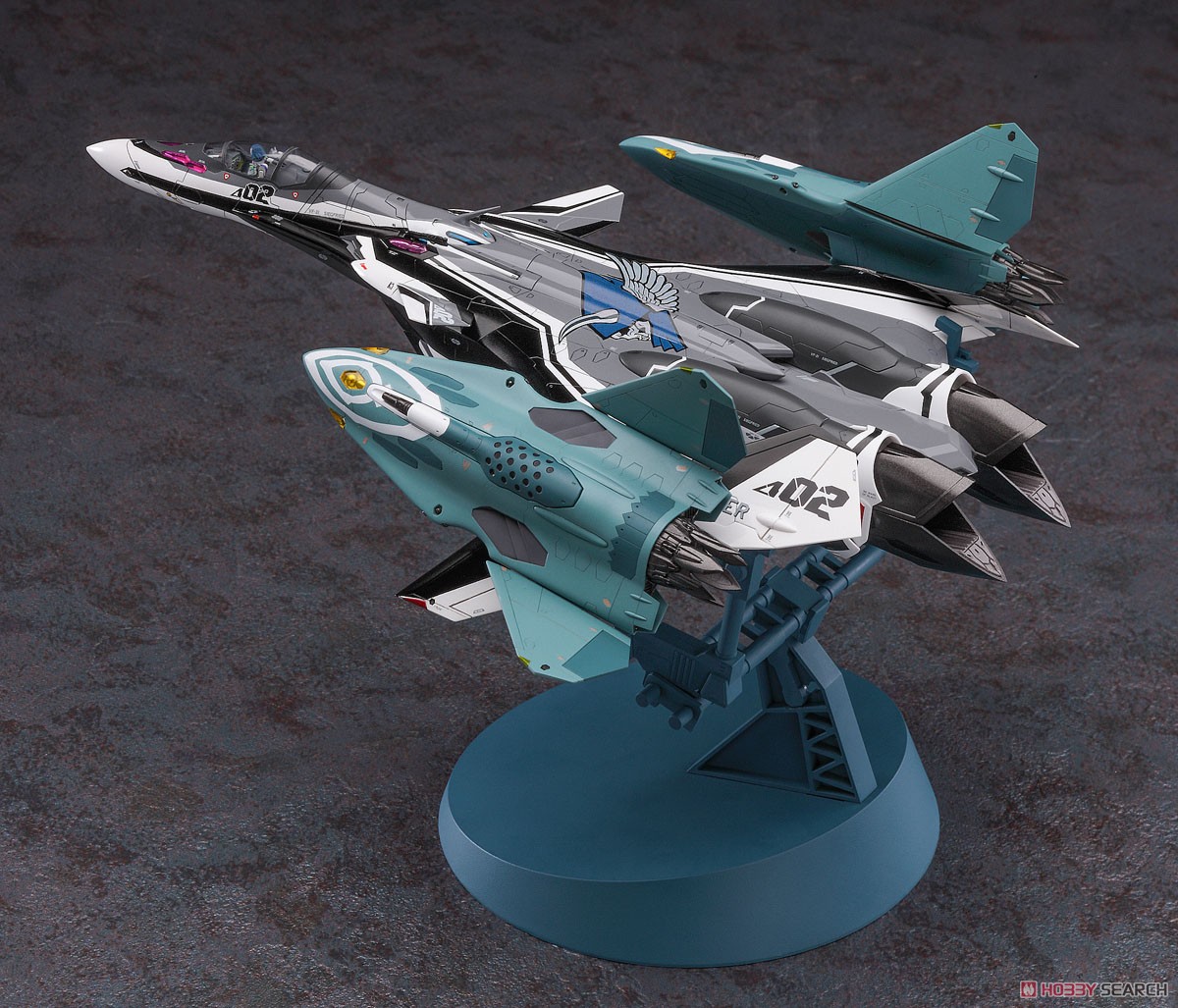 VF-31F ジークフリード メッサー機/ハヤテ搭乗機 w/リル・ドラケン `劇場版マクロスΔ` (プラモデル) 商品画像1