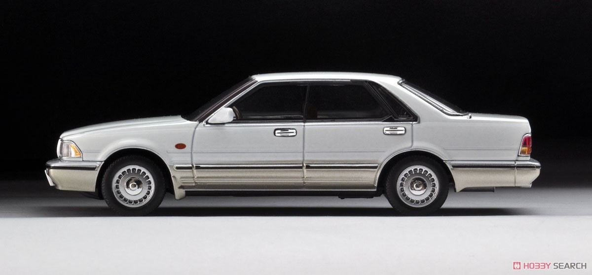 LV-N43-24a Cedric V30 Turbo Brougham VIP (White/Beige) (Diecast Car) Item picture3