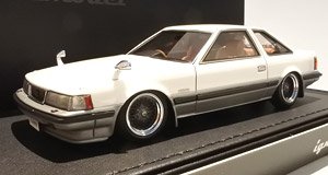 Toyota Soarer 2800GT Limited(Z10) White/Gold (ミニカー)