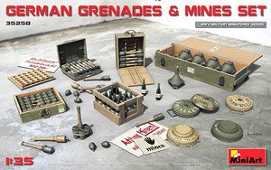 German Grenades & Mines Set (Plastic model)