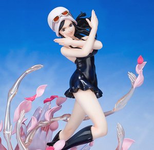 Figuarts Zero Nico Robin -Mil Fleurs Campo de Flores- (Completed)