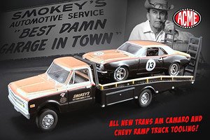 Smokey Yunick`s 1:64 Chevrolet Ramp Truck & #13 1967 Trans Am Camaro (ミニカー)