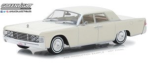 1965 Lincoln Continental - Wimbledon White (ミニカー)