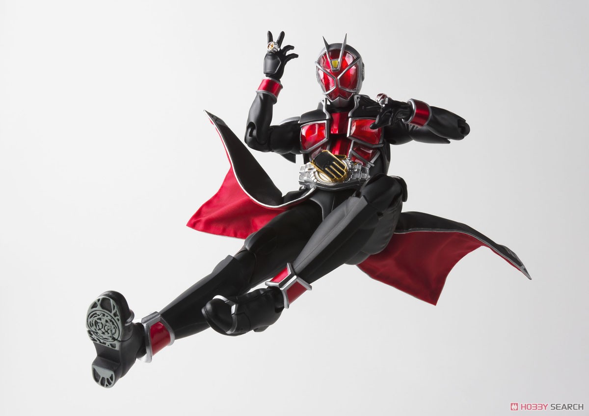 S.H.フィギュアーツ(真骨彫製法) 仮面ライダーウィザード フレイムスタイル (完成品) 商品画像6