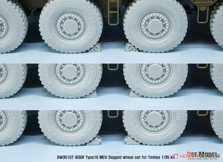 陸上自衛隊 16式機動戦闘車 自重変形タイヤ (タミヤ用) (プラモデル) その他の画像4