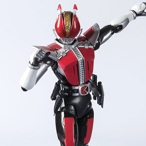 S.H.フィギュアーツ 仮面ライダー電王 ソードフォーム -20 Kamen Rider Kicks Ver.- (完成品)