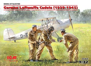 German Luftwaffe Cadets (1939-1945) (Plastic model)