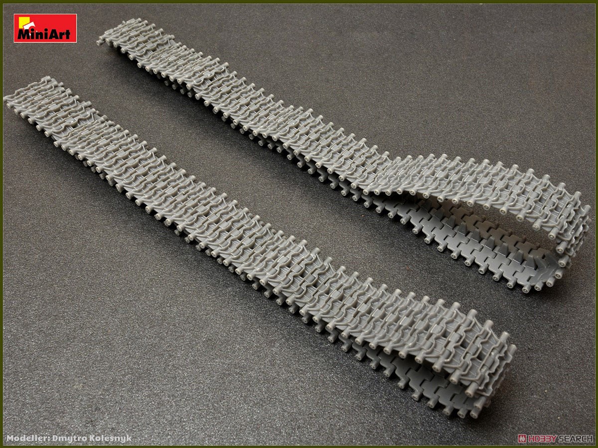 T-55/T-62/T-72 RMSh Workable Track Links Set. Late Type (Plastic model) Item picture1
