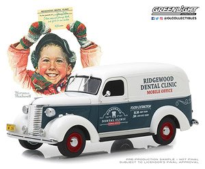 Norman Rockwell Delivery Vehicles - 1939 Chevrolet Panel Truck (Diecast Car)