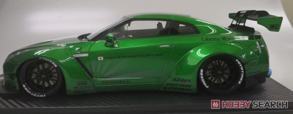 LB Work R35 GT Wing Candy Green (ミニカー) 商品画像1