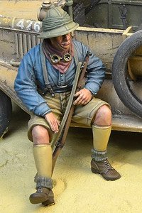 WWI Anzac Soldier Sitting 1915-18 (Plastic model)