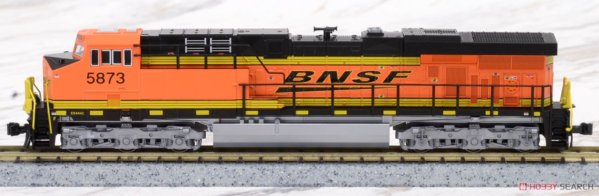 GE ES44AC BNSF ＃5873 ★外国形モデル (鉄道模型) 商品画像1