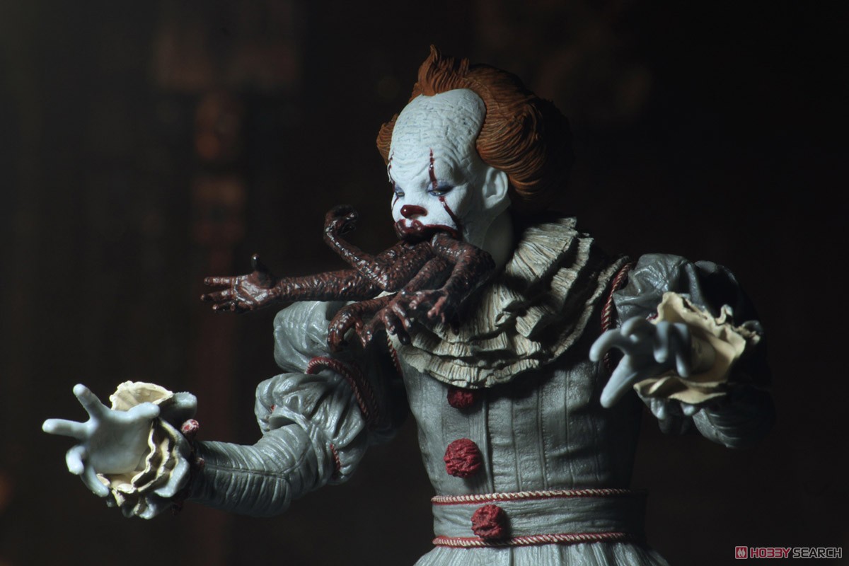 It (2017)/ Pennywise Ultimate 7 inch Action Figure Dancing Crown Ver. (Completed) Other picture5