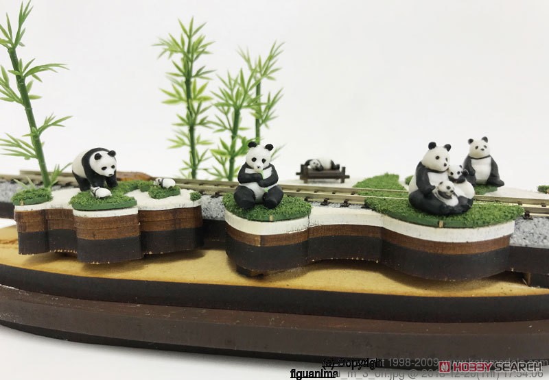 Figuanimal 1/87 Panda Family (7 Pieces) (Model Train) Other picture1