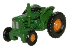 (N) Green Fordson Tractor (Model Train)