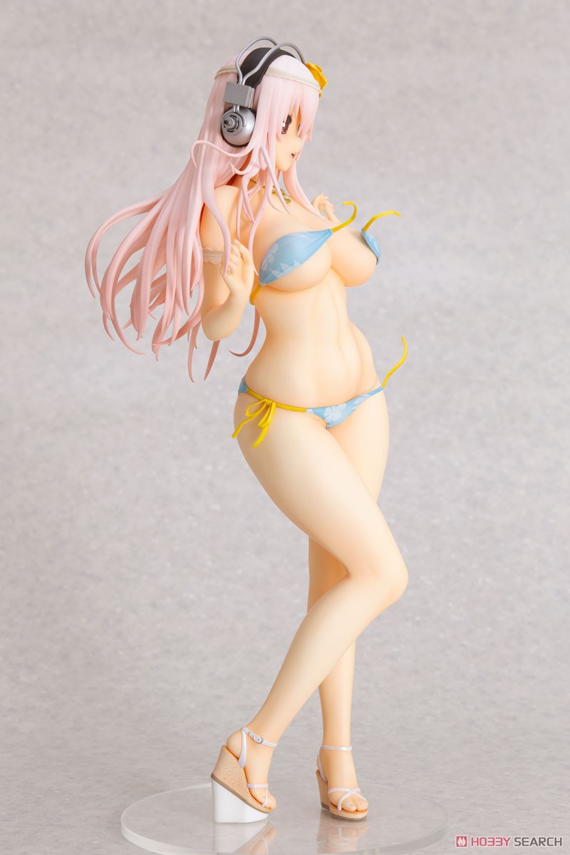 Super Sonico Summer Vacation Ver. (PVC Figure) Item picture9