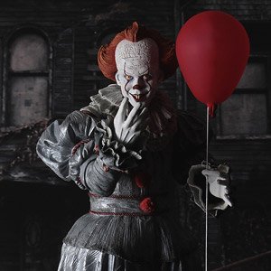 It (2017) / Pennywise 1/4 Action Figure (Completed)