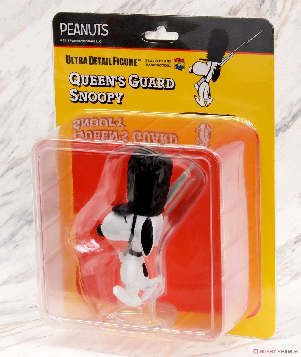 UDF No.491 Peanuts Series 10 Queen`s Guard Snoopy (Completed) Package1