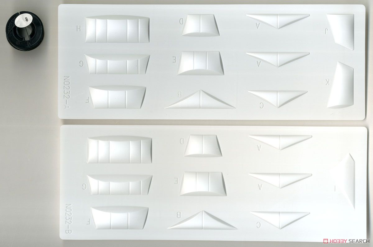 Tovaristsch (Plastic model) 中身2