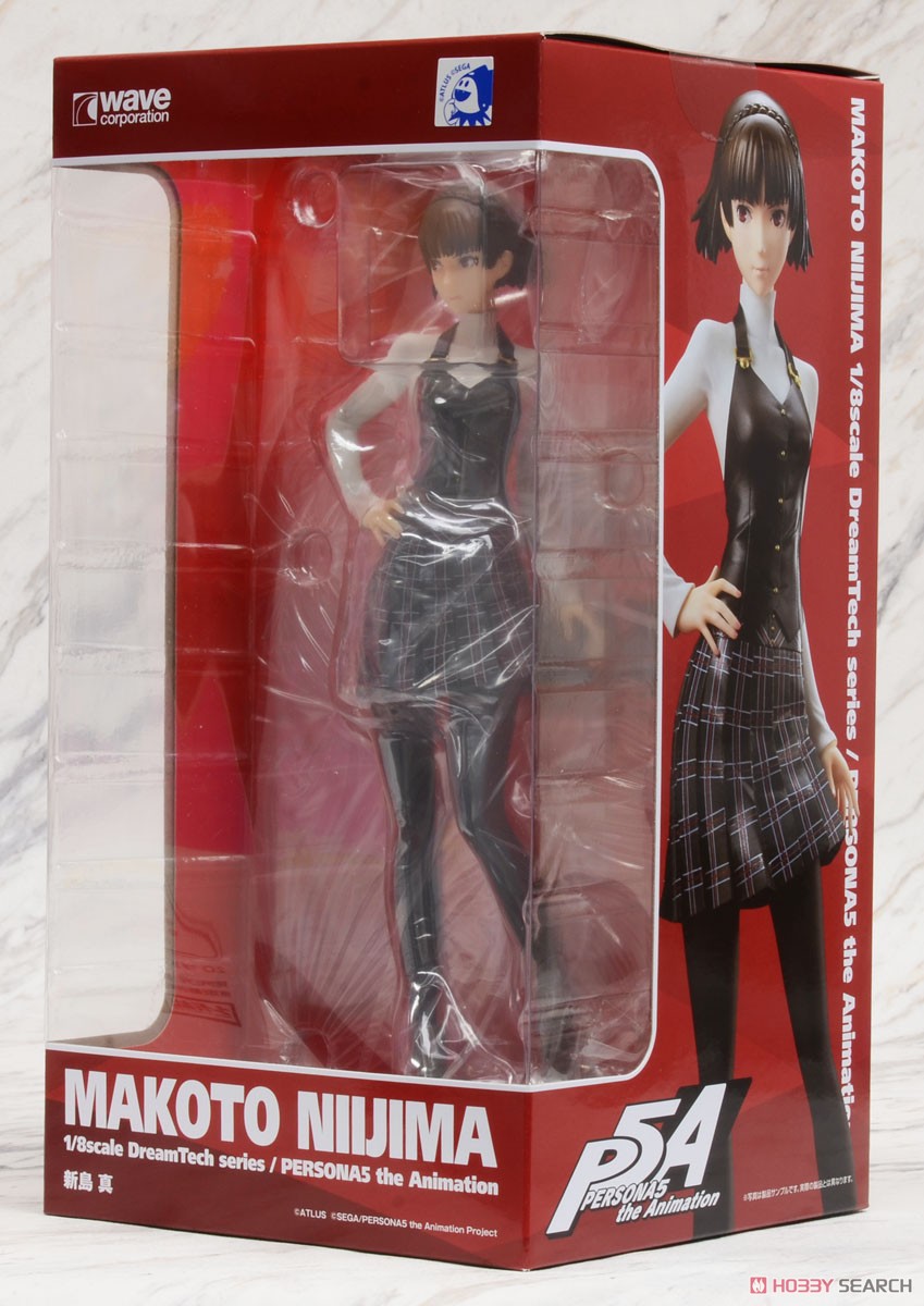 Makoto Niijima (PVC Figure) Package1