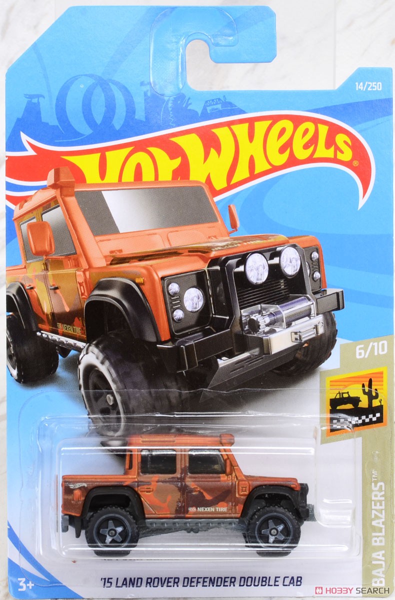 Hot Wheels Baja Blazers `15 Land Rover Defender Double Cab (Toy) Package1
